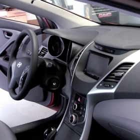 HYUNDAI Elantra 14+ 2din рамка